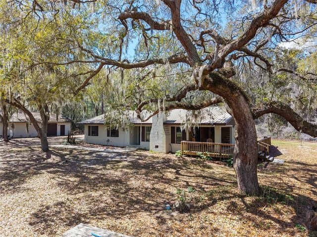 11990 SE 112TH AVENUE ROAD, Belleview, FL 34420