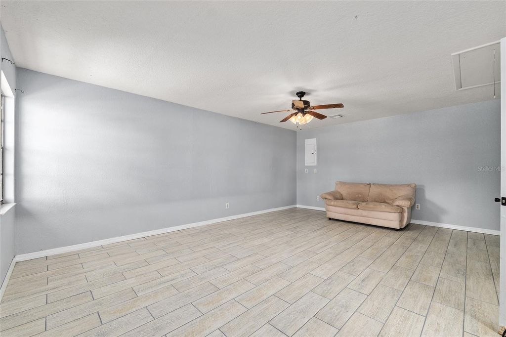 Image 44 of property listing at 11990 SE 112TH AVENUE ROAD, Belleview, FL 34420