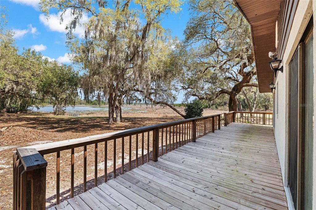 Image 50 of property listing at 11990 SE 112TH AVENUE ROAD, Belleview, FL 34420