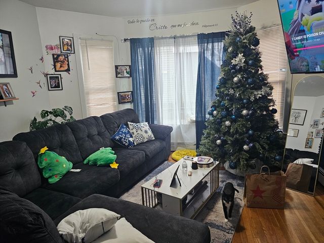 35 Tuttle St, Revere, MA 02151