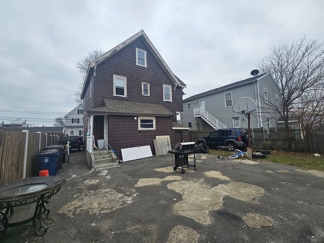 35 Tuttle St, Revere, MA 02151