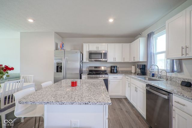 874 Black Rock Circle, Lebanon, IN 46052