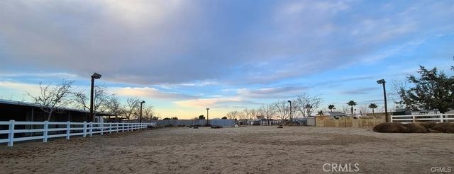 2745 W Avenue N12, Palmdale, CA 93551