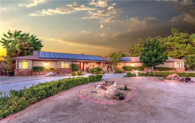 2745 W Avenue N12, Palmdale, CA 93551