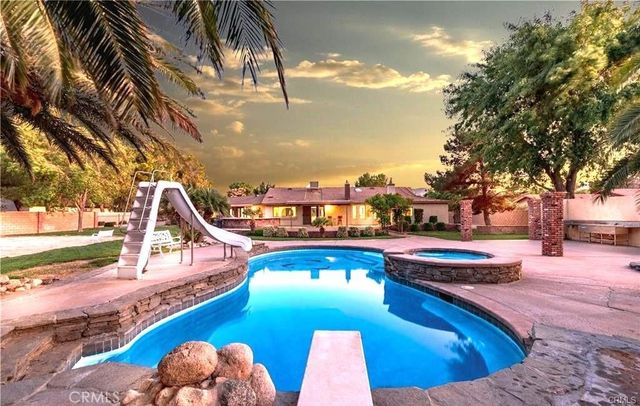 2745 W Avenue N12, Palmdale, CA 93551