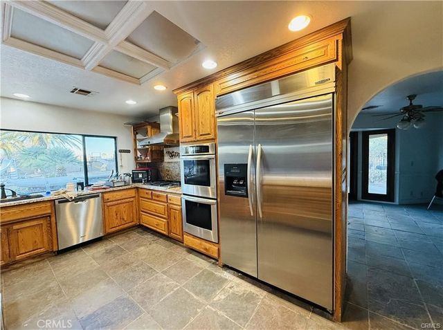 2745 W Avenue N12, Palmdale, CA 93551