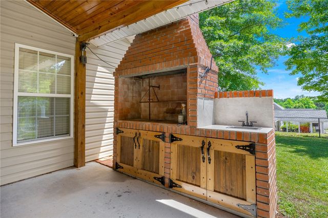 112 Spring Estates Drive, Liberty, SC 29657