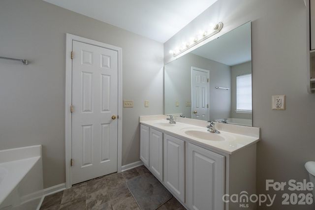 6627 Nevin Glen Drive, Charlotte, NC 28269