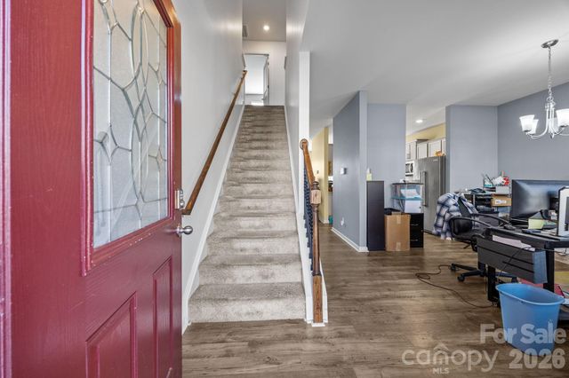 9839 Oak Barrel Lane, Charlotte, NC 28215