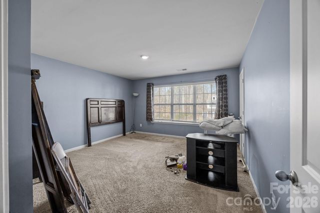 9839 Oak Barrel Lane, Charlotte, NC 28215