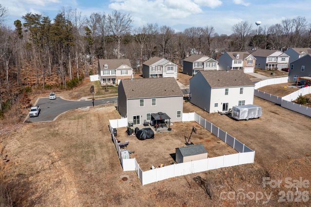 9839 Oak Barrel Lane, Charlotte, NC 28215