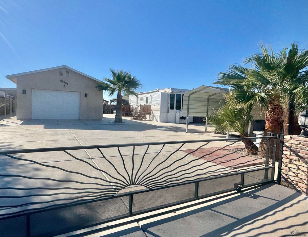 12631 E 44 St, Yuma, AZ 85367