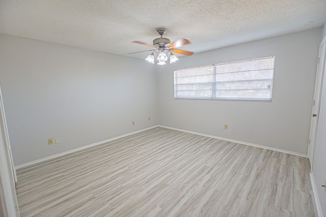 425 NE Electra Avenue, Port St. Lucie, Port St Lucie, FL 34983