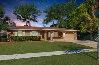 425 NE Electra Avenue, Port St. Lucie, Port St Lucie, FL 34983