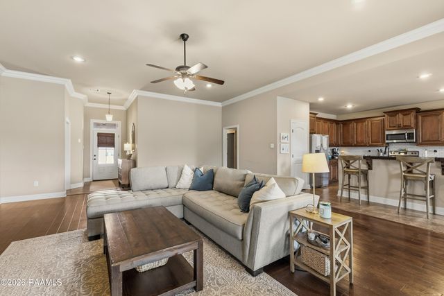 107 Arrowwood Road, Youngsville, LA 70592