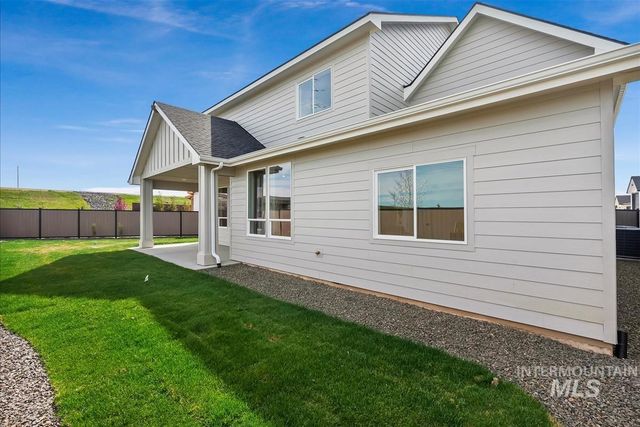 6566 W Los Flores Dr, Meridian, ID 83646