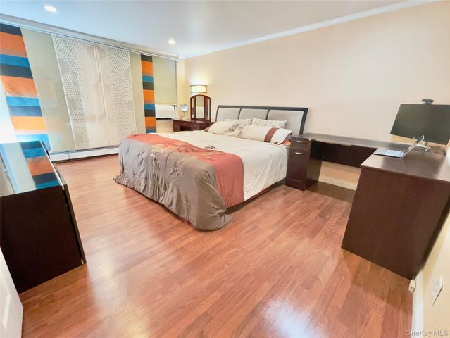 15 Walters Avenue, Syosset, NY 11791