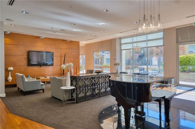 711 Cosmopolitan Drive NE 150, Atlanta, GA 30324