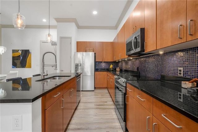 711 Cosmopolitan Drive NE 150, Atlanta, GA 30324