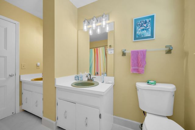 721 Goodpasture Ter, Nashville, TN 37221