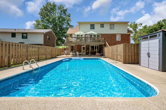 721 Goodpasture Ter, Nashville, TN 37221