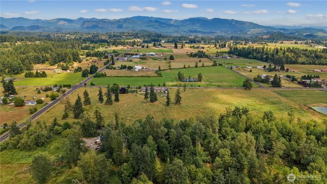 40127 244th Avenue SE, Enumclaw, WA 98022