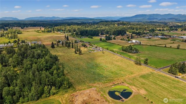 40127 244th Avenue SE, Enumclaw, WA 98022