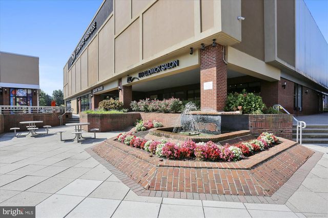 6001 MARQUETTE TER, Bethesda, MD 20817