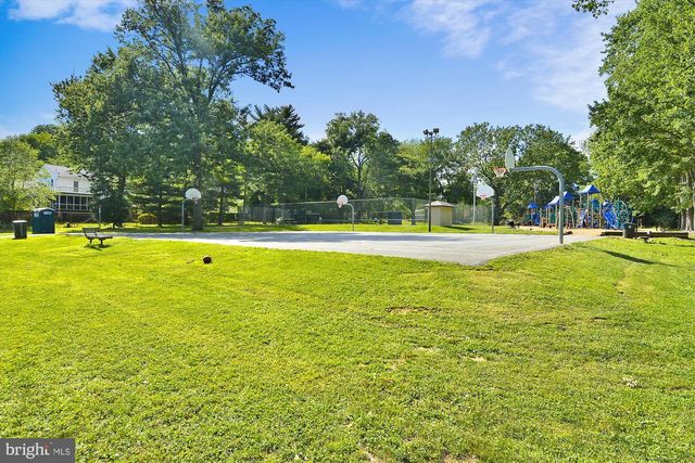 6001 MARQUETTE TER, Bethesda, MD 20817