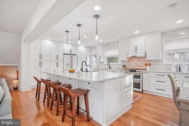 6001 MARQUETTE TER, Bethesda, MD 20817