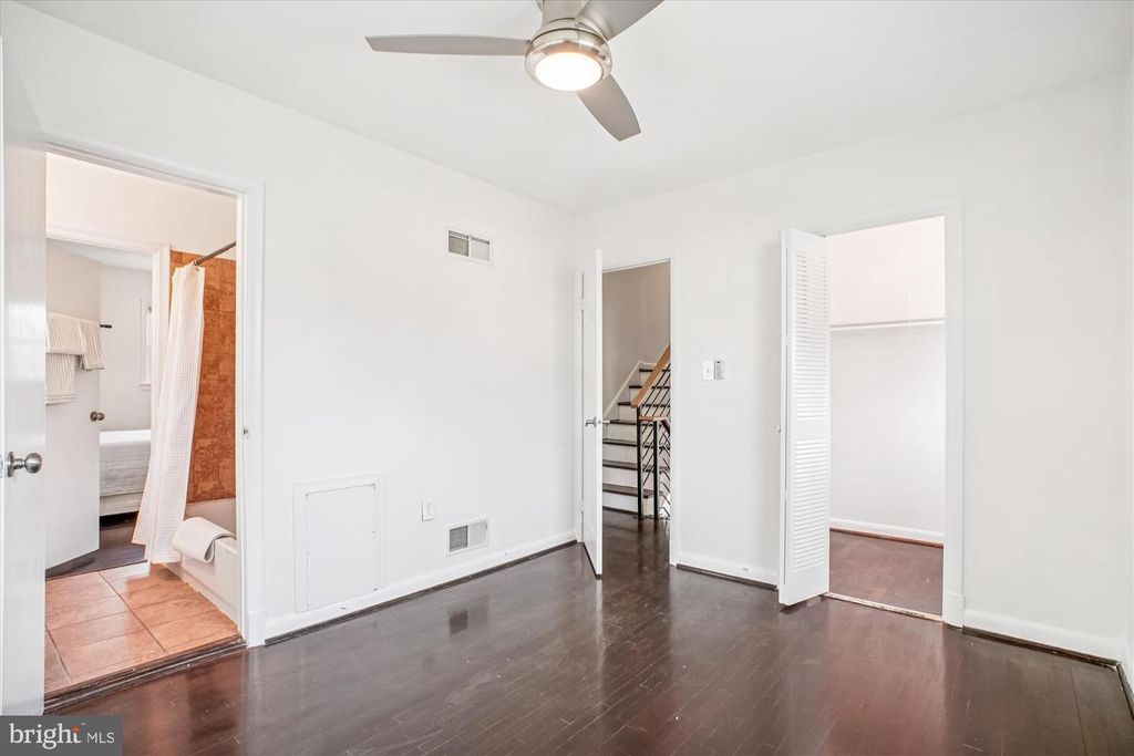 Image 20 of property listing at 6001 MARQUETTE TER, Bethesda, MD 20817