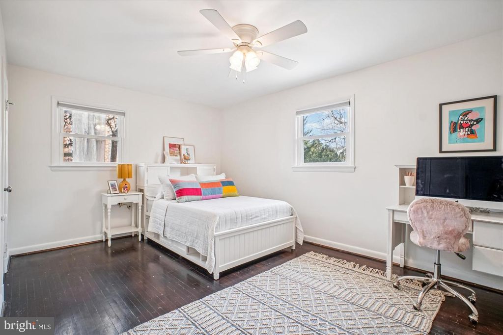 Image 22 of property listing at 6001 MARQUETTE TER, Bethesda, MD 20817