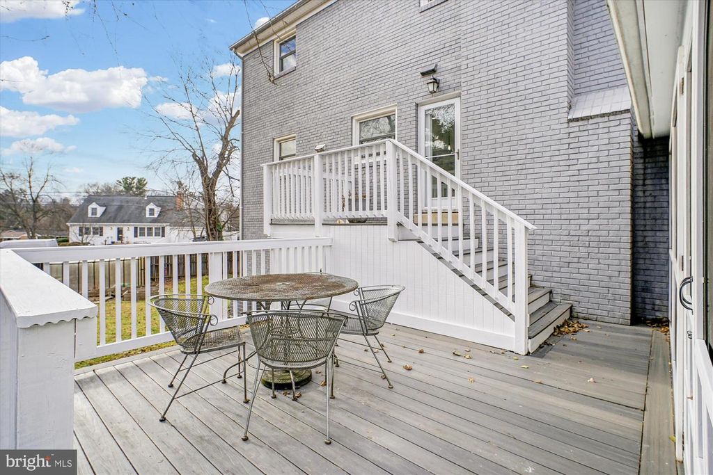 Image 29 of property listing at 6001 MARQUETTE TER, Bethesda, MD 20817