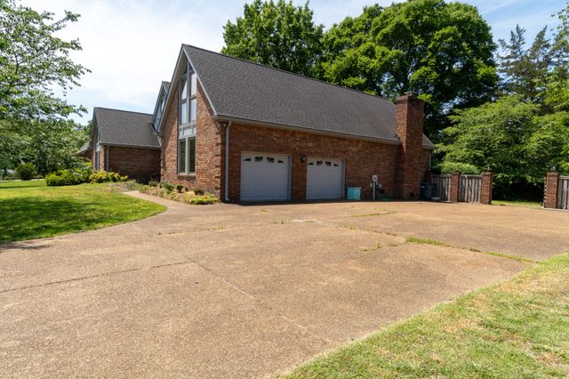 108 Geers Ct, Lebanon, TN 37087