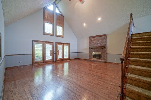 108 Geers Ct, Lebanon, TN 37087