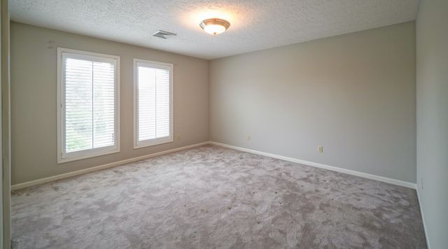 108 Geers Ct, Lebanon, TN 37087