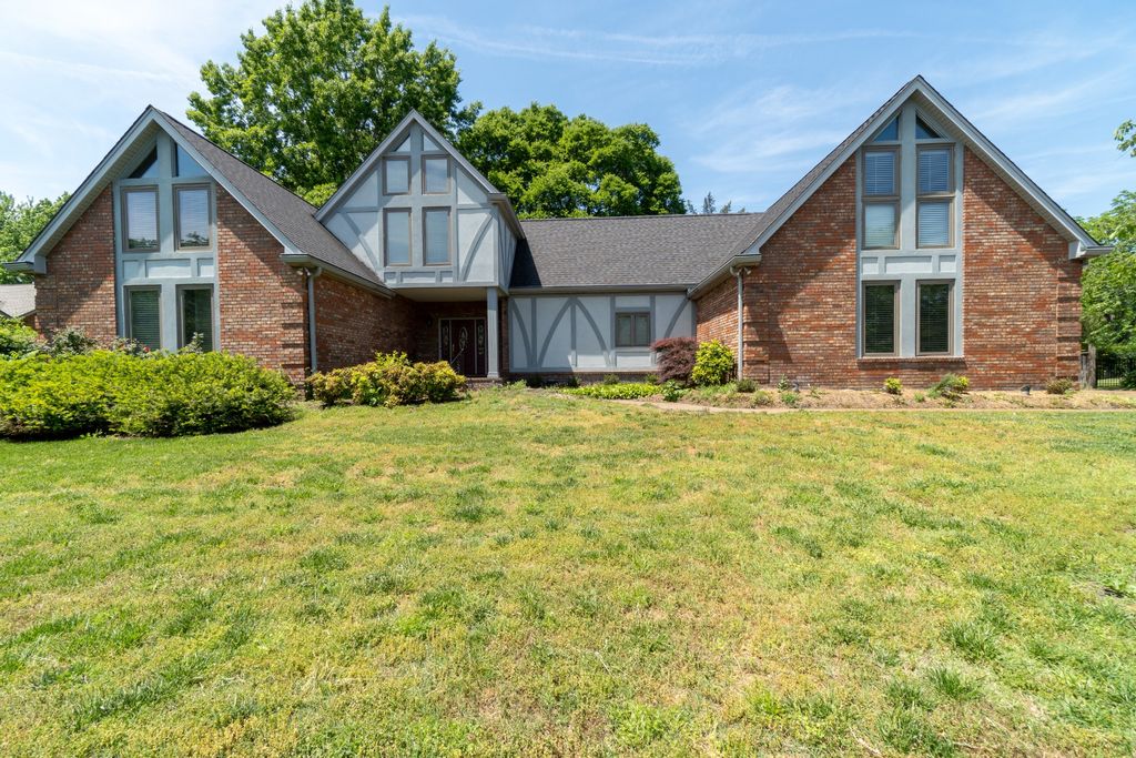 108 Geers Ct, Lebanon, TN 37087