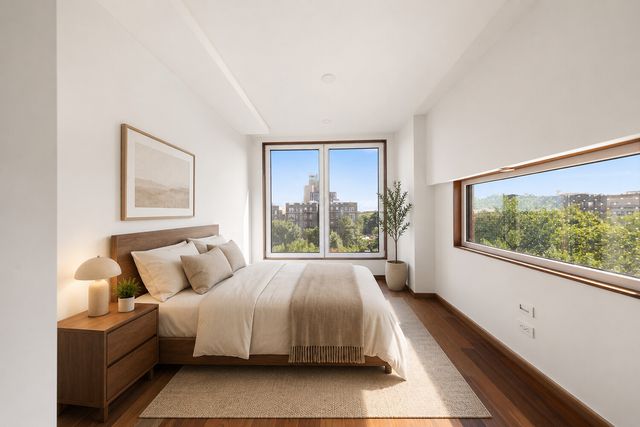 311 EASTERN Parkway PH6, New York City, NY 11238