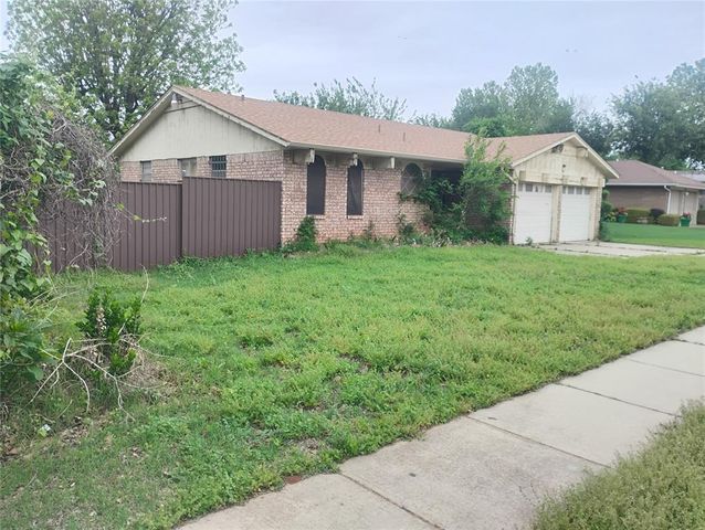 5113 Creekwood Terrace, Oklahoma City, OK 73135