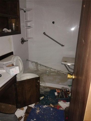 5113 Creekwood Terrace, Oklahoma City, OK 73135