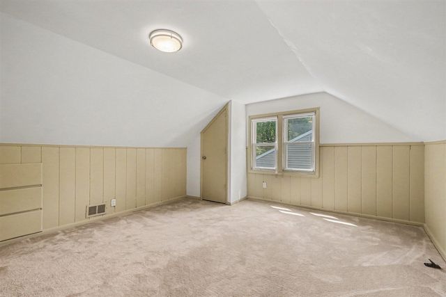 2738 Richards Drive, East Grand Rapids, MI 49506