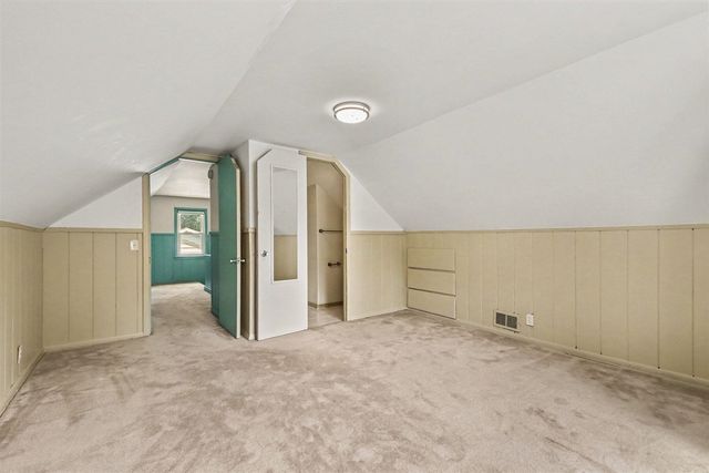 2738 Richards Drive, East Grand Rapids, MI 49506