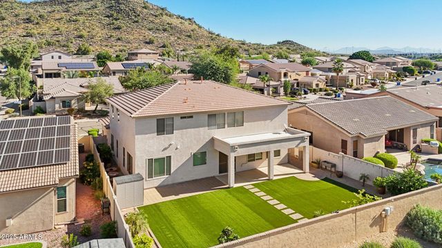 25426 N HACKBERRY Drive, Phoenix, AZ 85083