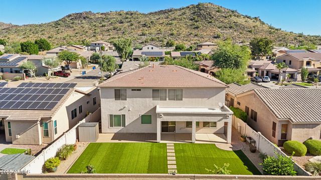 25426 N HACKBERRY Drive, Phoenix, AZ 85083