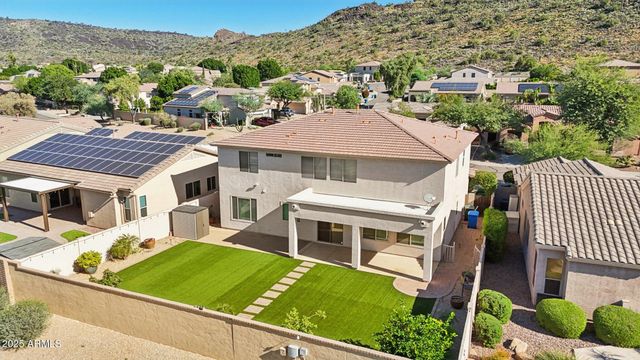 25426 N HACKBERRY Drive, Phoenix, AZ 85083