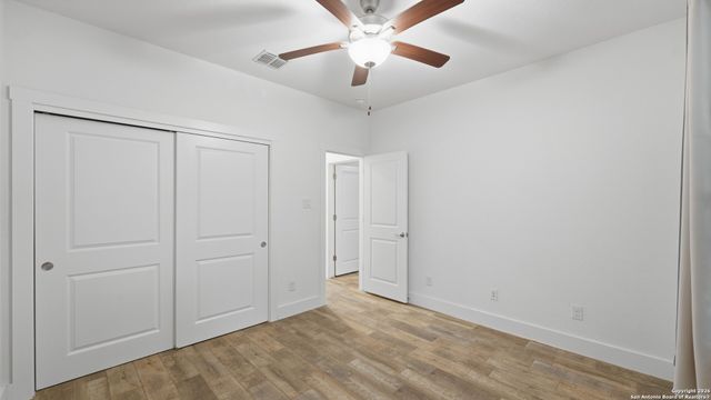 1039 Primrose Path, Canyon Lake, TX 78133