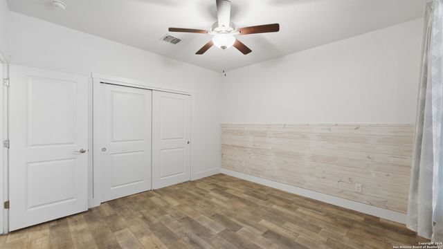 1039 Primrose Path, Canyon Lake, TX 78133