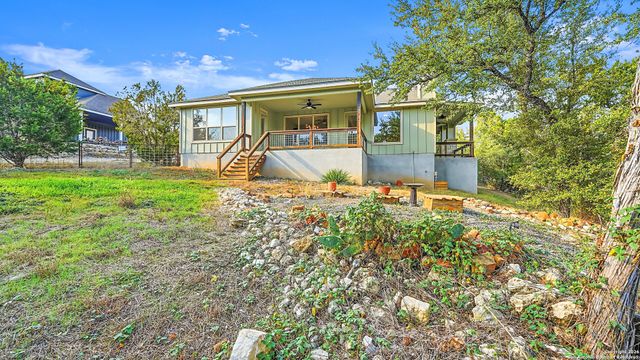 1039 Primrose Path, Canyon Lake, TX 78133