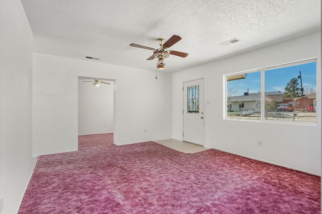 1112 Clemente Street SW, Albuquerque, NM 87121