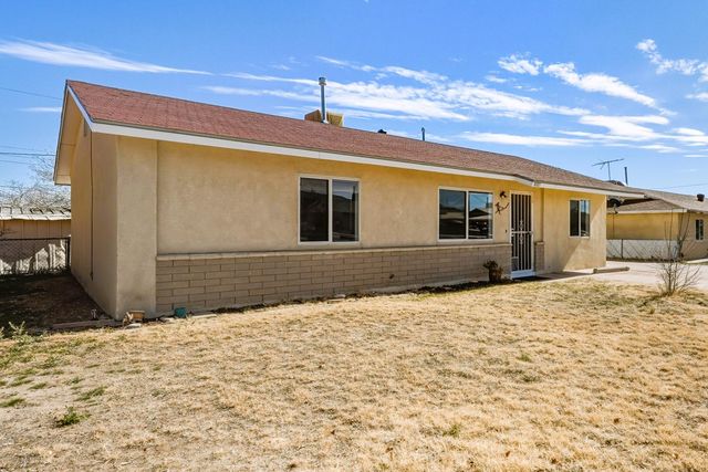 1112 Clemente Street SW, Albuquerque, NM 87121